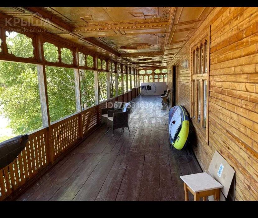 Продам дом на Бухтаме