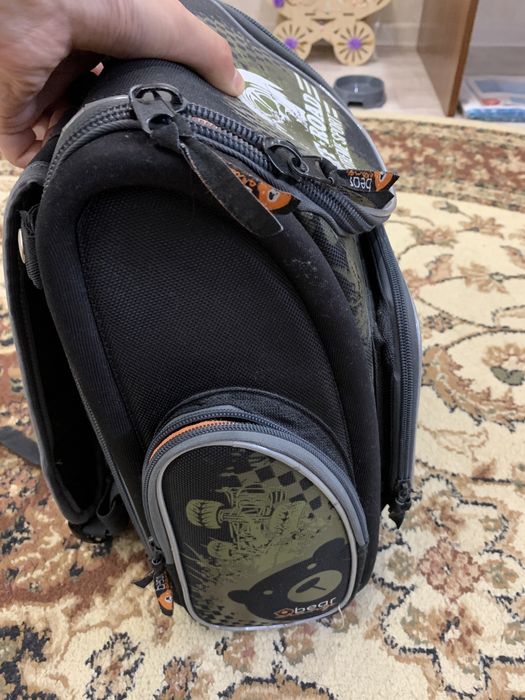 Продам школьный рюкзак