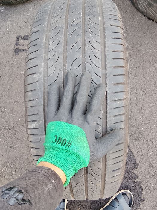 Продам резину 235/55.18