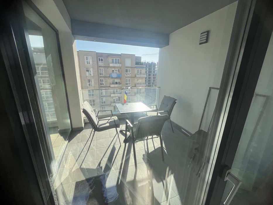 Inchiriez Ap 2 camere , 65 m2 , bloc nou , garaj privat   subsol