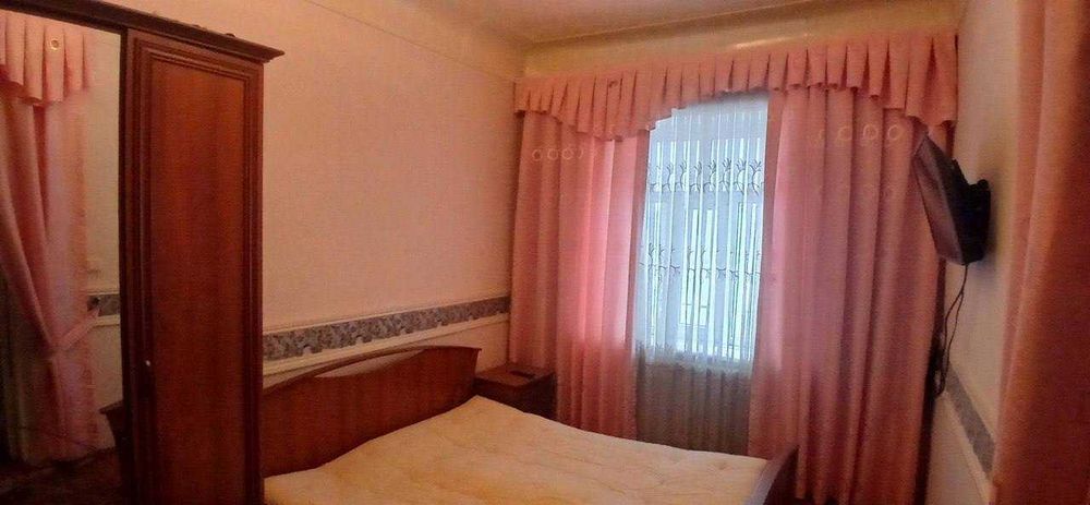 Продается дом 5 комнат, 5 соток на  Сахарном 48000$