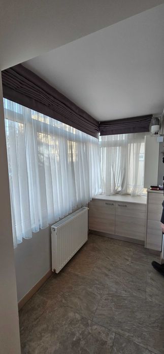 Oferta inchiriere apartament cu 3 camere, 2 bai, Targu Jiu.