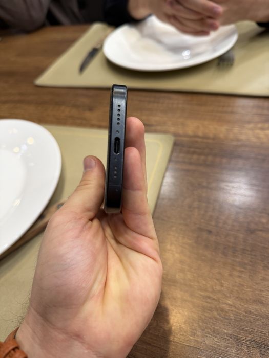 Iphone 15 pro , 256 gb