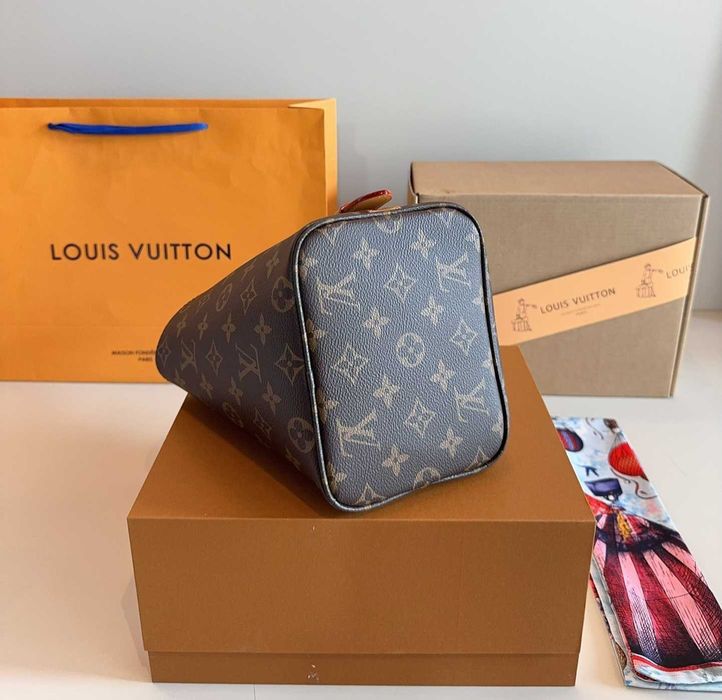 Дамска чанта Louis Vuitton