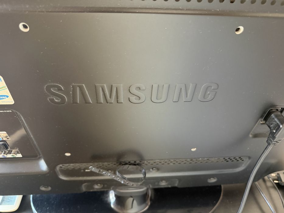 Телевизор Samsung