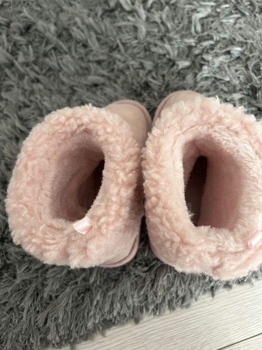 Ugg tex marimea 29
