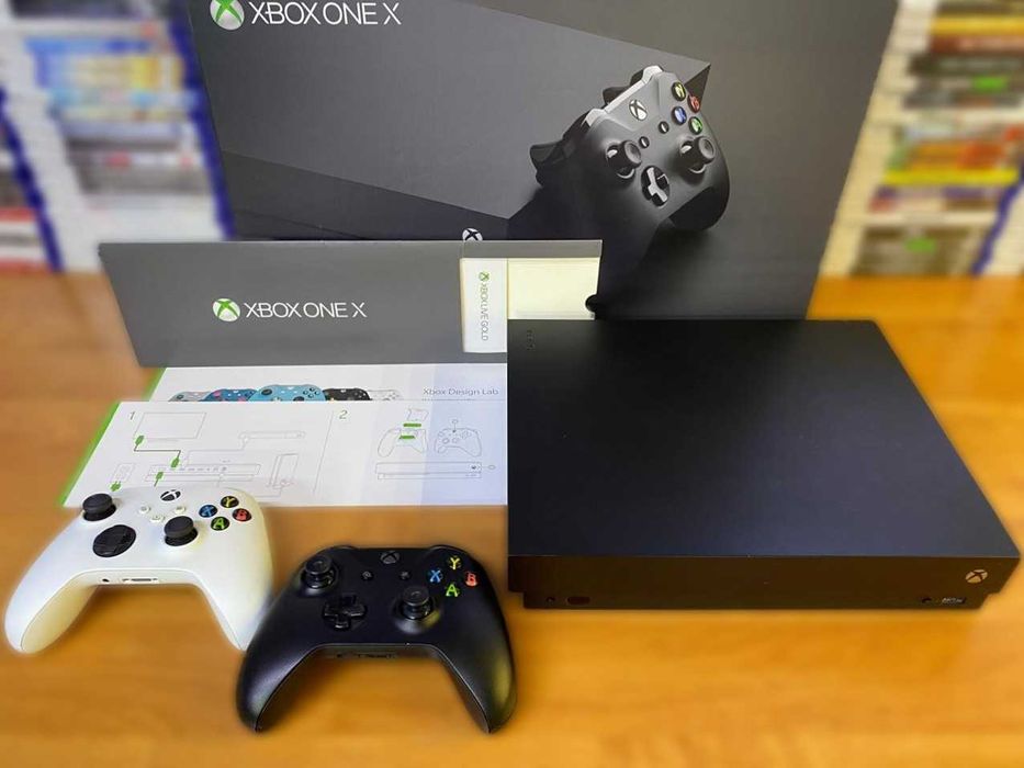 Xbox One X 1Tb 2 Геймпада Игры Mk11 Ufc и др