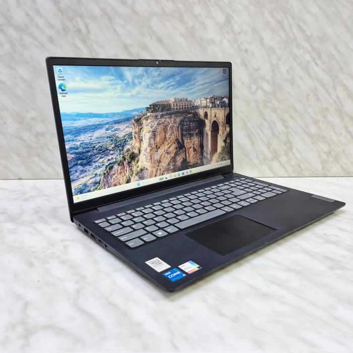 Laptop Lenovo V15 G2  i5-1135G7 8gb 250gb Zeus Amanet Militari 35257