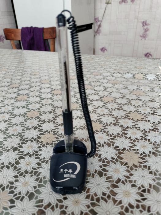 Настольная шариковая ручка