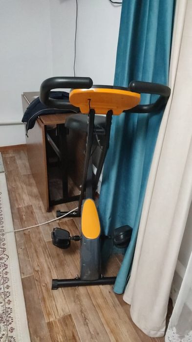 Беговой велосипед