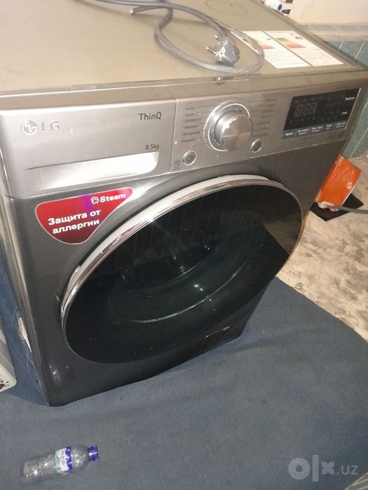 Срочно продам стиральная машинка LG 8.5 кг 3 года гарантия есть
