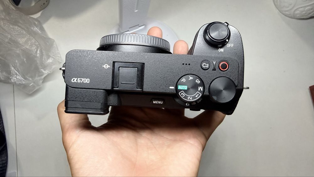 Sony A6700 + sigma 18-50 F2.8