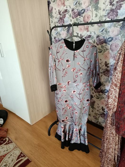 Платье Bissini 44 размер