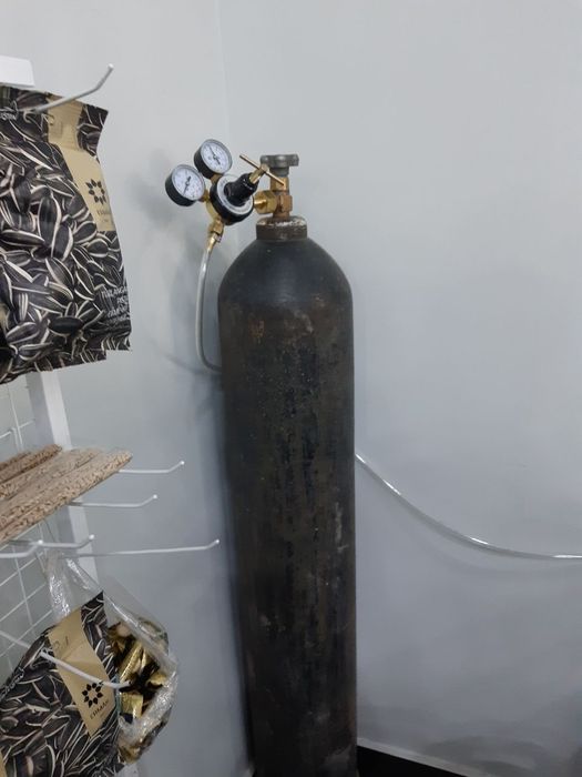 Piva razliv aparat sotiladi. Tayfun rasiski 120 tali.