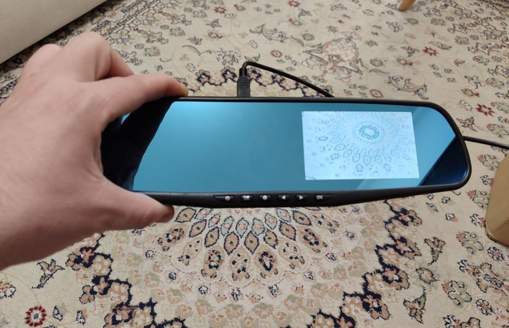 Видеорегистратор зеркало