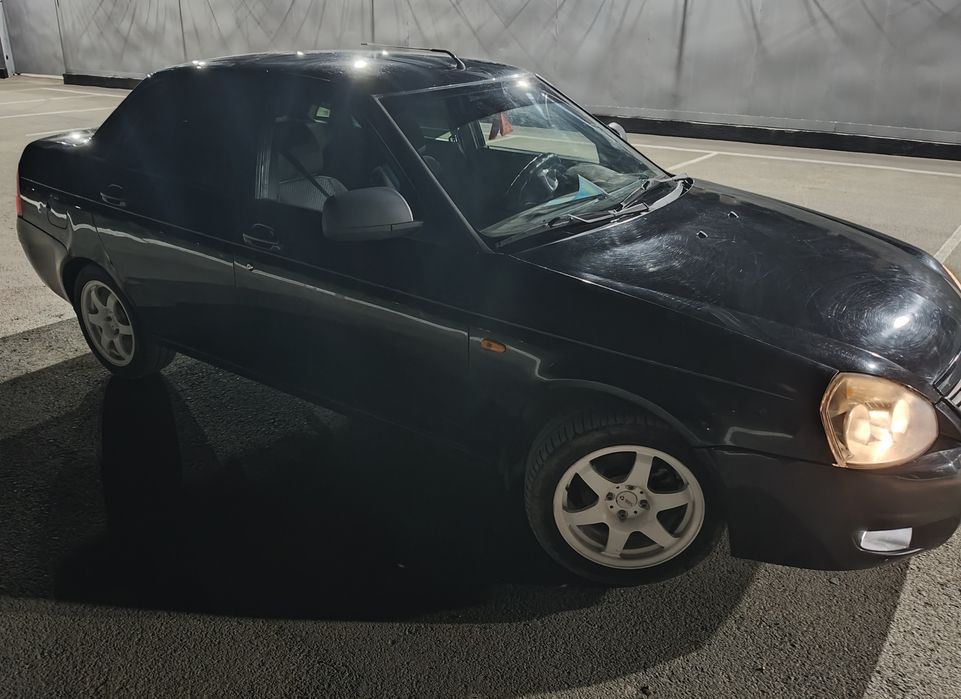 Lada Priora седан