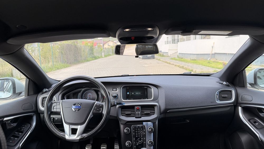 Volvo V40 2.0, 2016