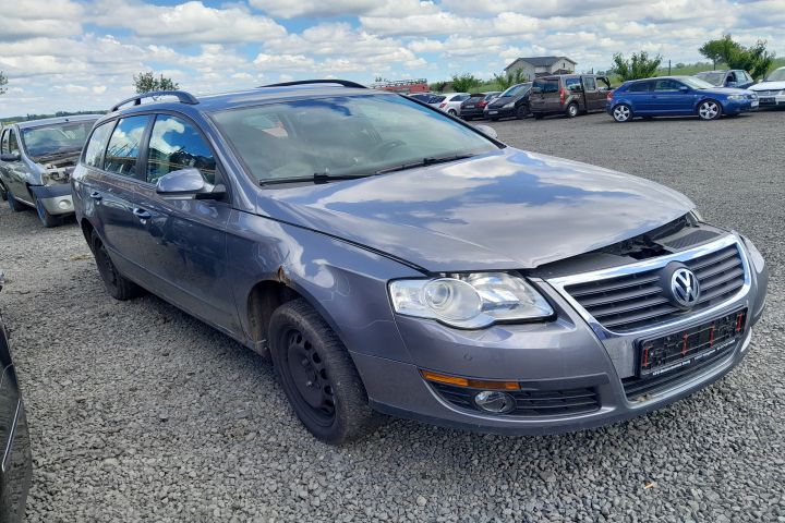 Usita rezervor 3C9809857 3C9809857 Volkswagen VW Passat B6