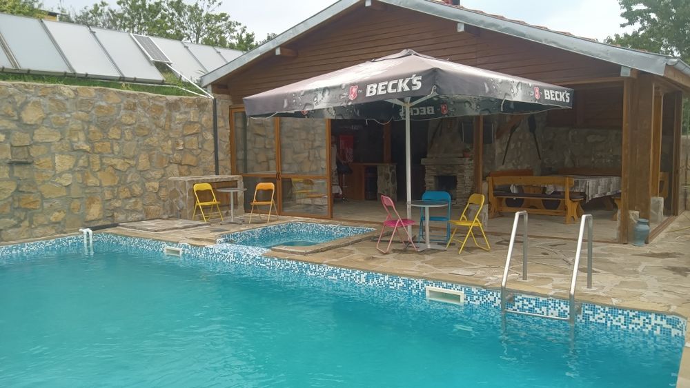 Дава се под наем Зала за събития в Плевен, Дружба 3 -  кв.м за 40.8 € - Снимка #9