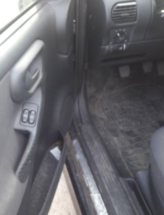 Опел корса на части 1.4 бензин 75 коня