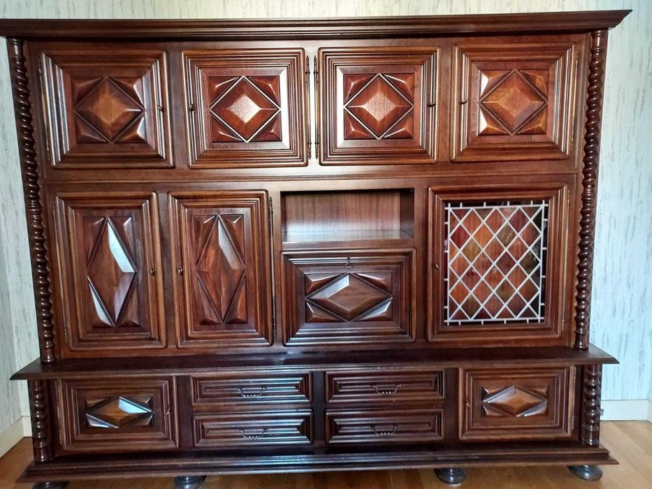 Mobilier living / sufragerie.