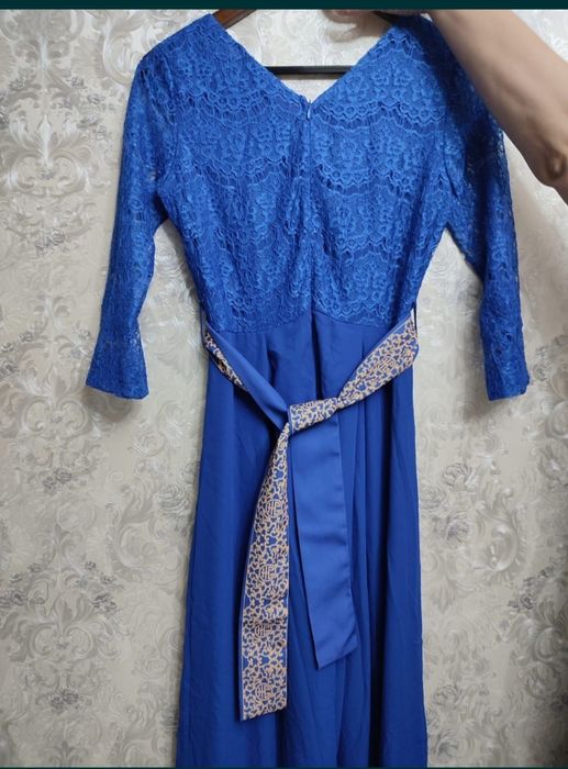 Продам платье ..