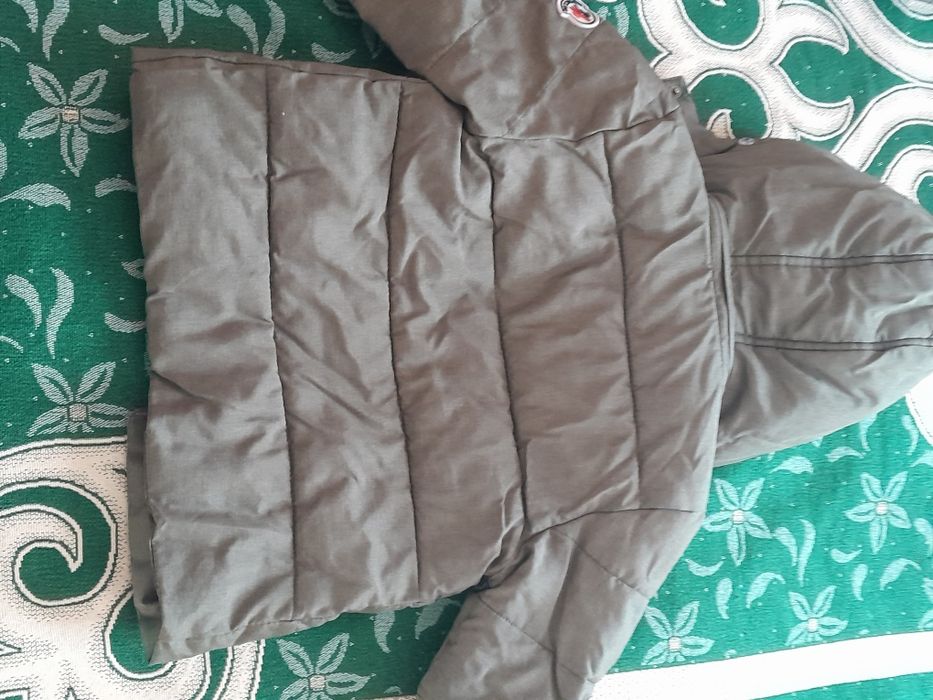 Продам детские комбинезоны