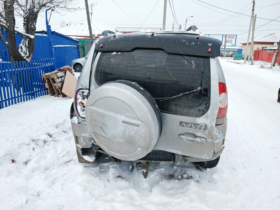 Шевроле нива  2014 года