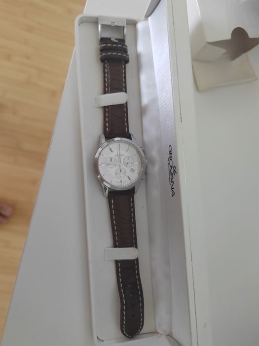 Ceas Grovana elvețian (nu casio tissot fossil )