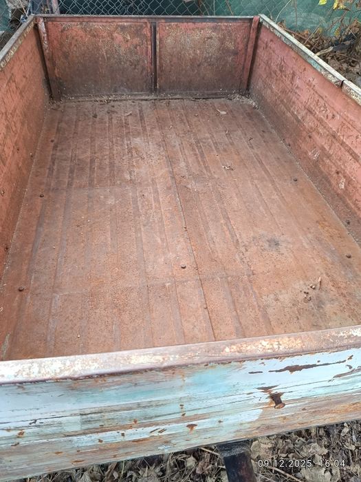 Продавам ремърке.