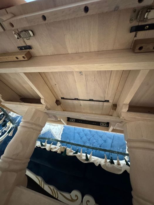 Стол раздвижной с 6 стульями