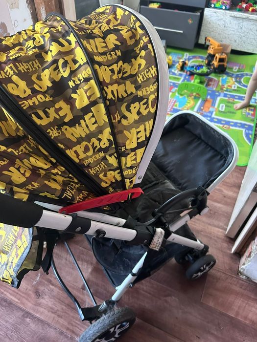 Продам детскую коляску