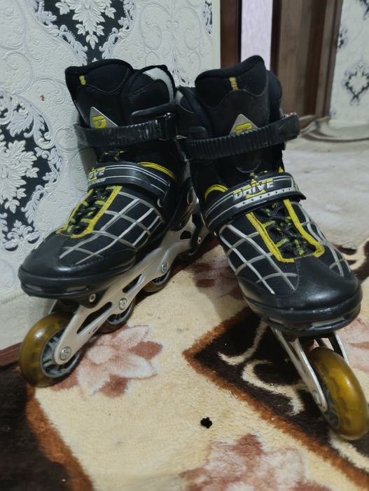 Ролик хороший состояние размер 37 _38  коканд