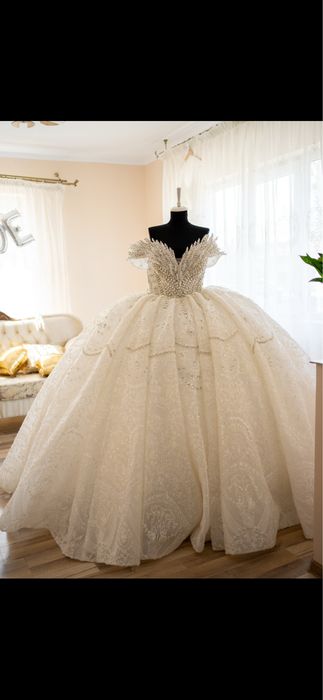Rochie de Mireasă Unicată , Mariage a Paris