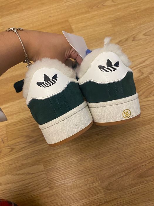 Продам кроссовки Адидас 36 размер