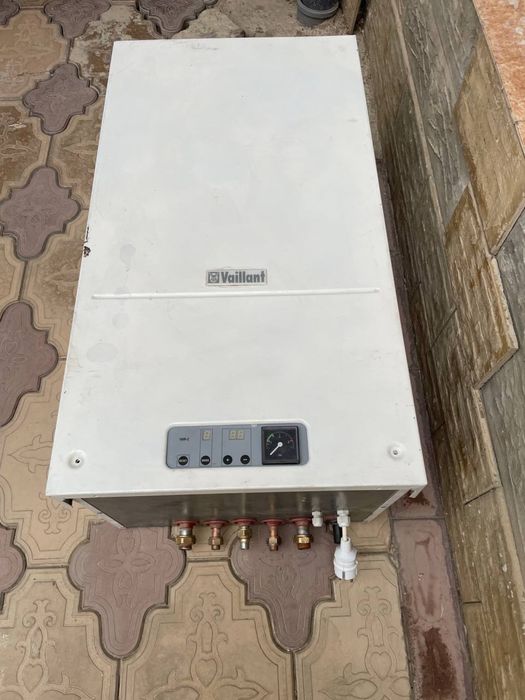 Газовий Конденсационний котёл Vaillant 18-22