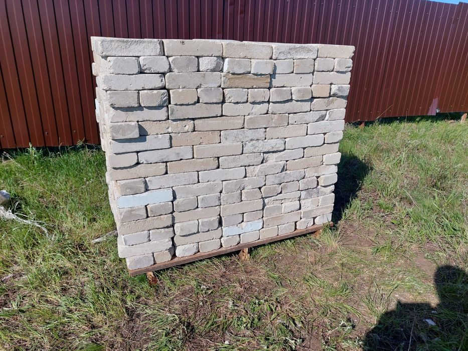 Продам кирпич б/у