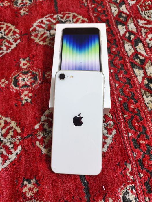 Айфон се3 состояние идеальное