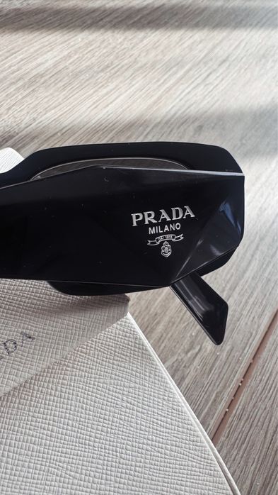 Prada слънчеви очила