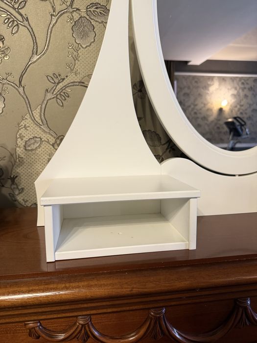 Продается зеркало