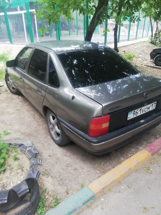 Продам Opel Vectra