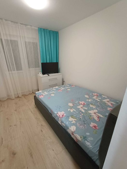 Garsoniera ideala pentru locuit sau investitie- vis-a-vis de BCR