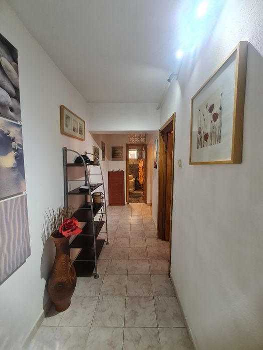 Vind 2camere decomandate  mazepa  et1