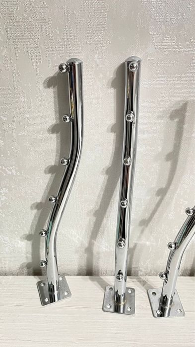 Напольная вешалка дерево