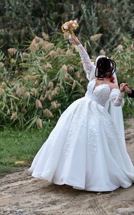 Rochita mireasa tip printesa!