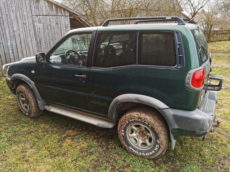 Nissan terrano 2.7 tdi