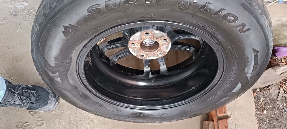 Диски + зимние шины. 16" диаметр на Outlander 3