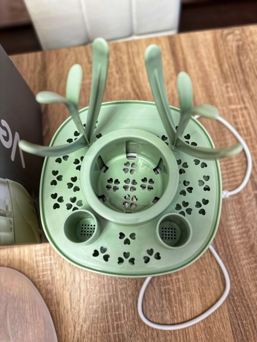 Стерилизатор с 5 функции и шише NUK