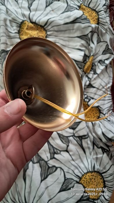 Продам люстру. Пишите