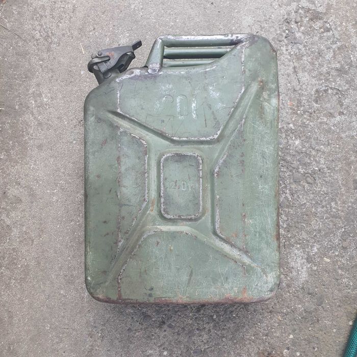 Canistra combustibil din metal - 20L - Trimit si in tara